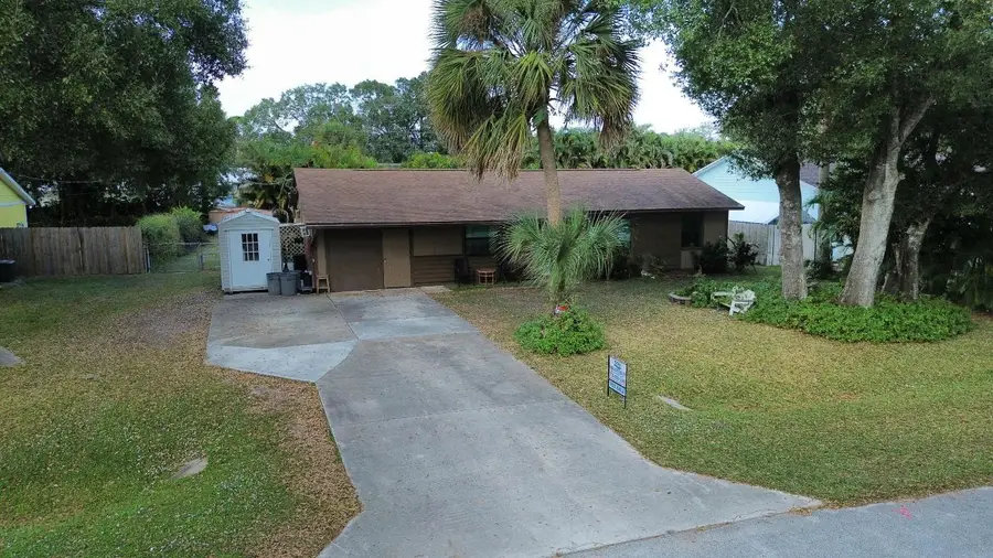 7904 Hibiscus Road, Fort Pierce, FL 34951 - Image #3