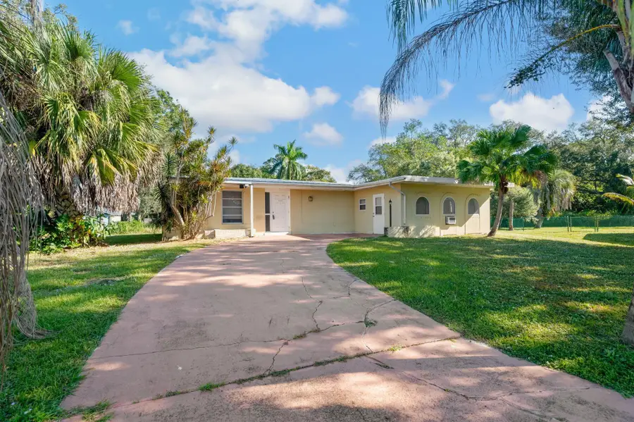 123 Aldea Court, Port Saint Lucie, FL 34952 - Image #2