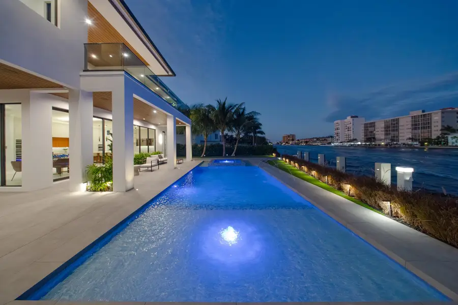 2880 NE 9th Street, Pompano Beach, FL 33062 - Image #2