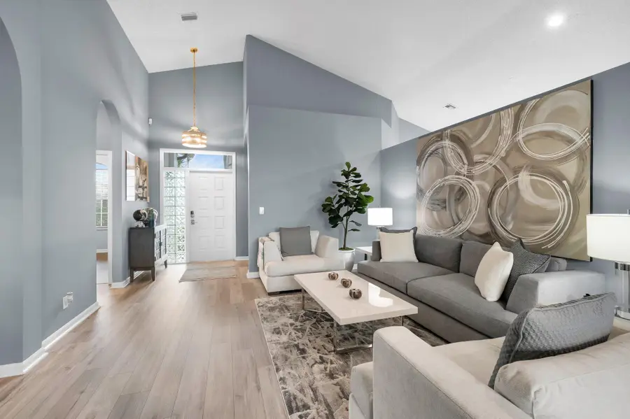 10393 Lexington Circle S, Boynton Beach, FL 33436 - Image #3