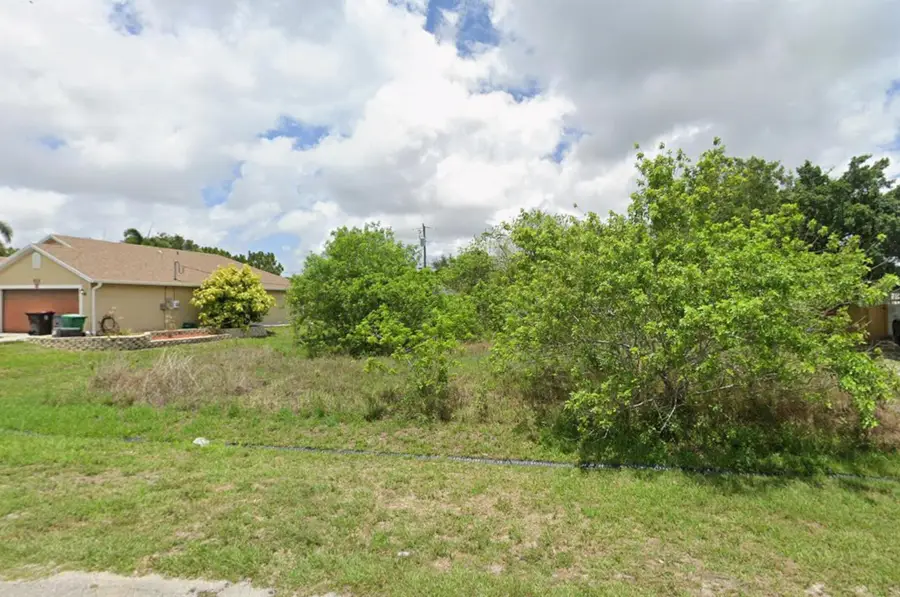 517 SW Kaabe Avenue, Port Saint Lucie, FL 34953 - Image #3