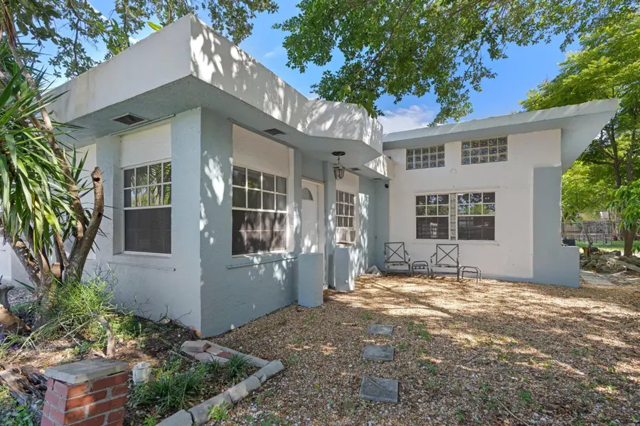 1831 Juno Road, North Palm Beach, FL 33408 - Image #2