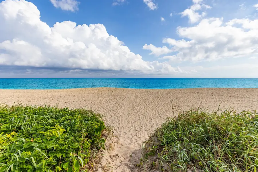 2 N Breakers Row #S22/23, Palm Beach, FL 33480 - Image #3