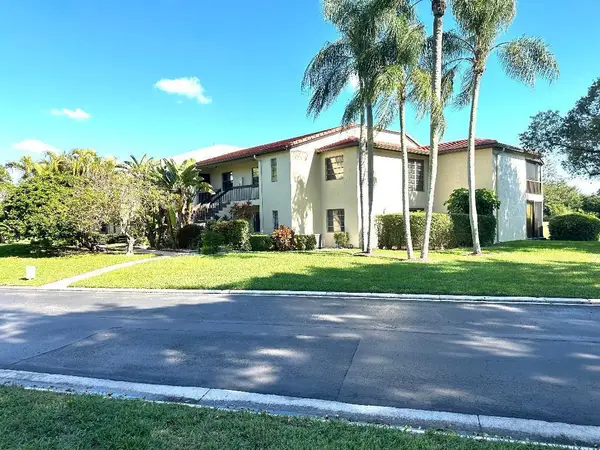 8305 Casa Del Lago #E, Boca Raton, FL 33433