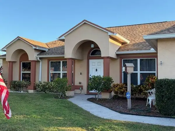 2382 SE Melaleuca Boulevard, Port St Lucie, FL 34952