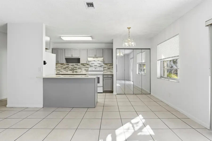 4608 Curtis Avenue, Lake Worth, FL 33463 - Image #3