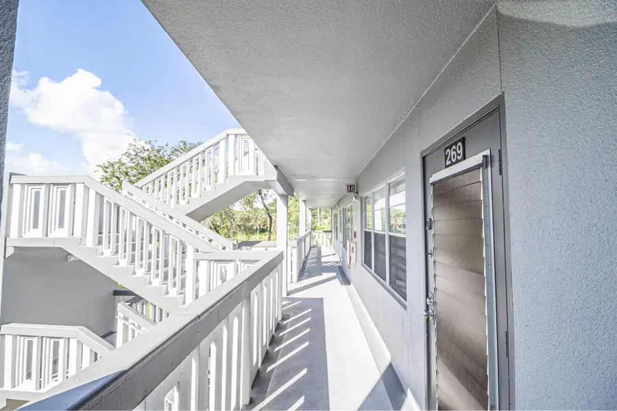 269 Suffolk G #269, Boca Raton, FL 33434 - Image #2