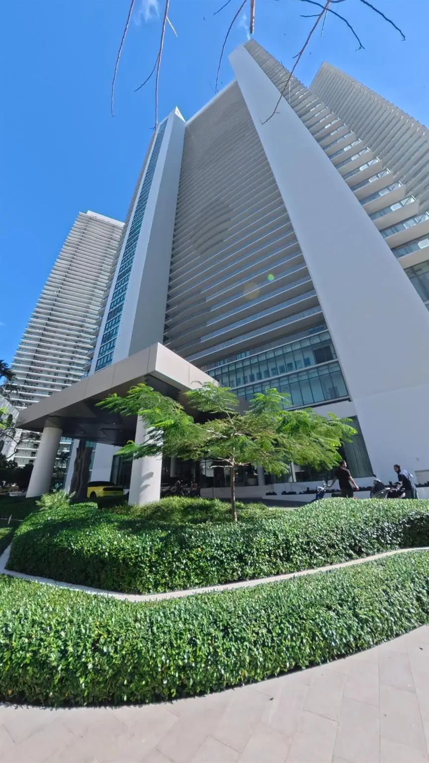 650 NE 32nd Street #1601, Miami, FL 33137 - Image #2