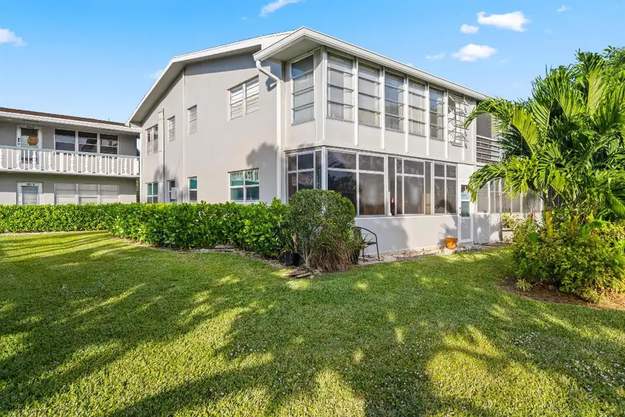 380 Sheffield P, West Palm Beach, FL 33417 - Image #2
