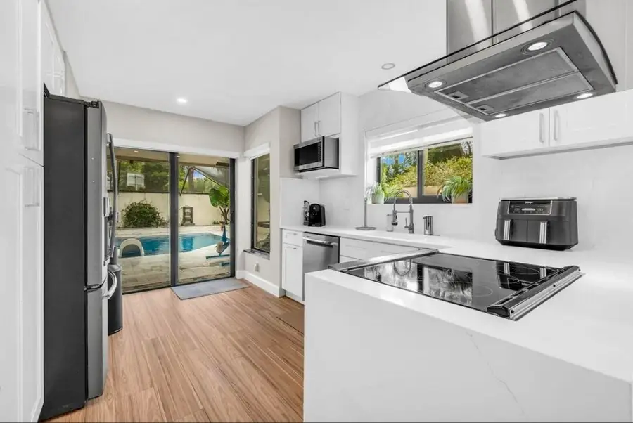 6897 Palmar Court, Boca Raton, FL 33433 - Image #2