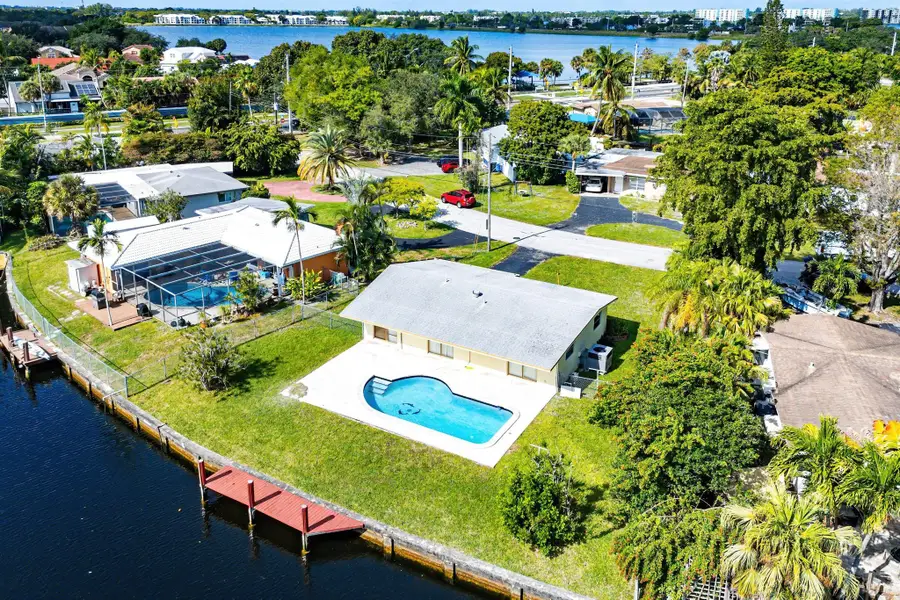 2000 NW 33rd Court, Oakland Park, FL 33309 - Image #2