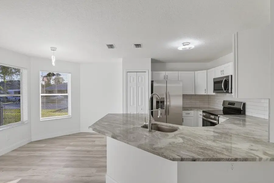 206 SW Kestor Drive, Port Saint Lucie, FL 34953 - Image #3