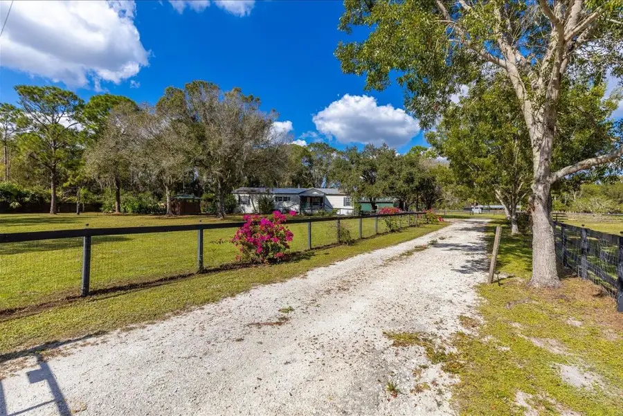 23801 SW Martin Highway, Okeechobee, FL 34974 - Image #2