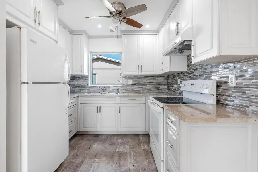 2739 Dudley Drive W #D, West Palm Beach, FL 33415 - Image #3