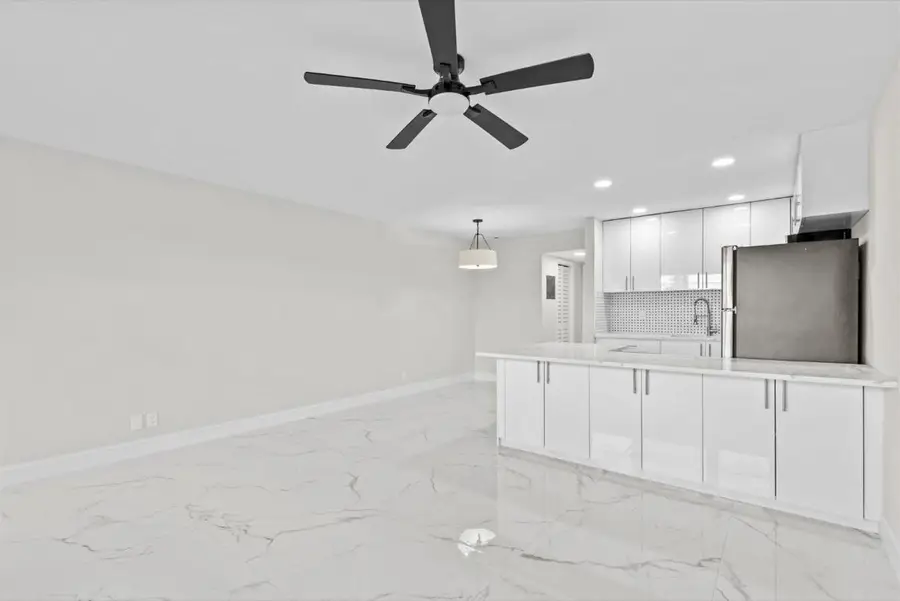 17 Andover A, West Palm Beach, FL 33417 - Image #3