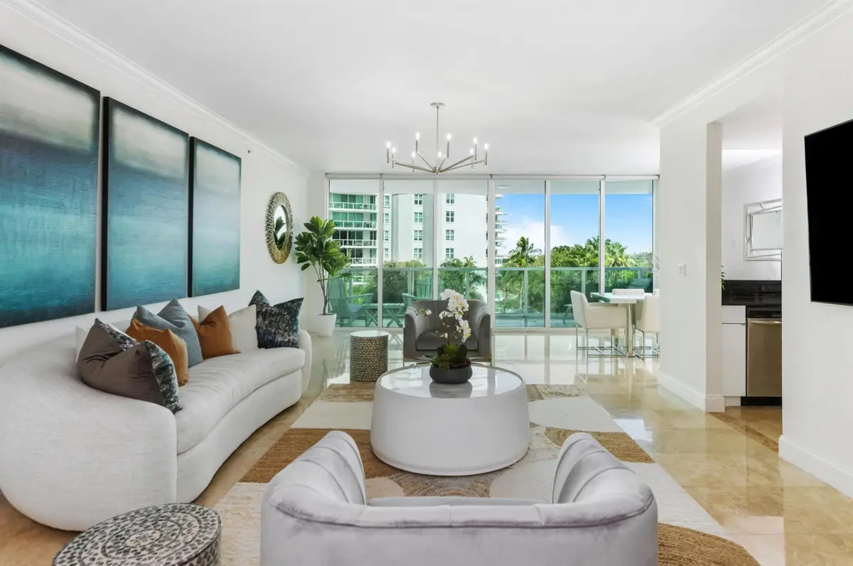 550 SE Mizner Boulevard #B402, Boca Raton, FL 33432 - Image #1