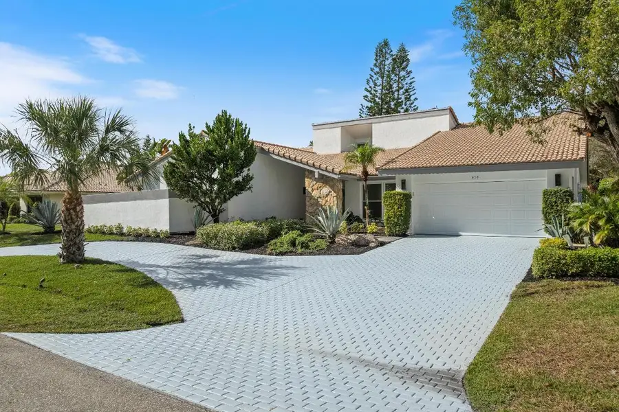 654 Pine Lake Drive, Delray Beach, FL 33445 - Image #3