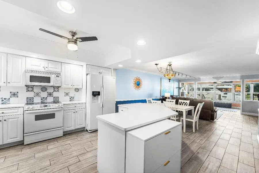 3031 NE 51st Street #106w, Fort Lauderdale, FL 33308 - Image #2