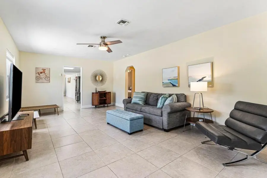123 NW 6th Avenue, Delray Beach, FL 33444 - Image #3