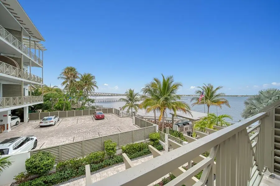 41 SW Seminole Street #205, Stuart, FL 34994 - Image #3