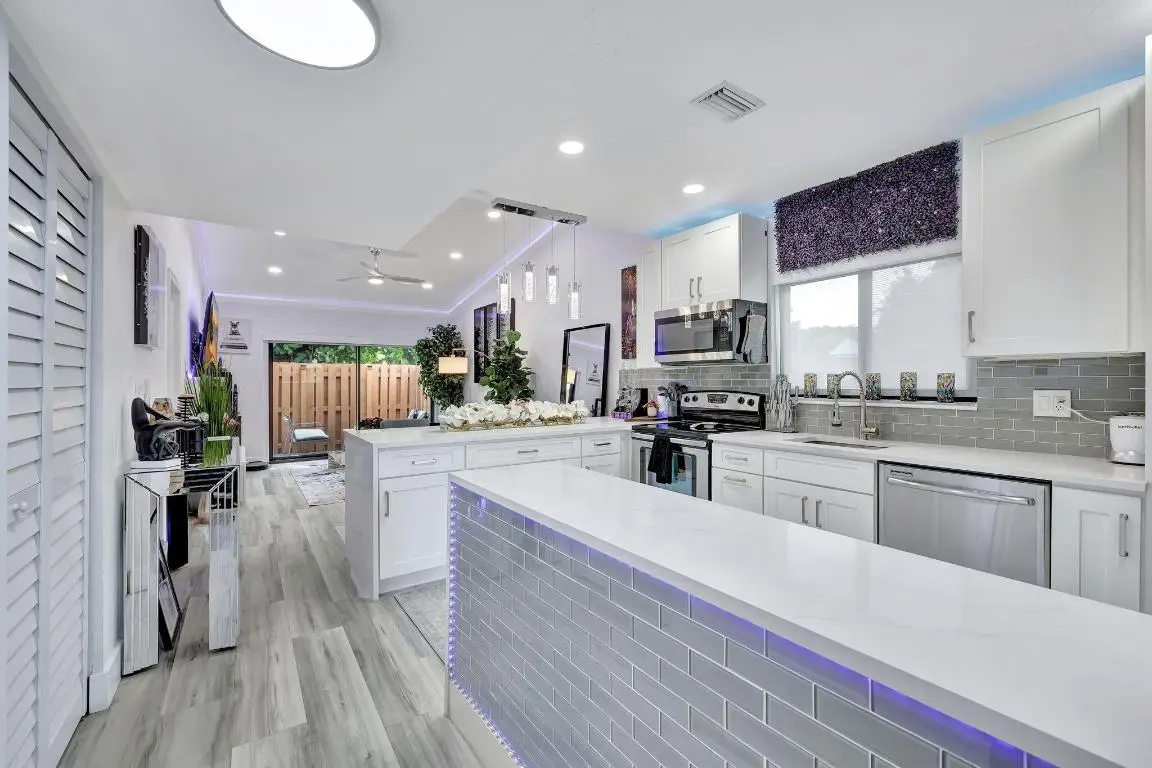 2320 NW 37th Avenue #D-29, Coconut Creek, FL 33066 - Image #1