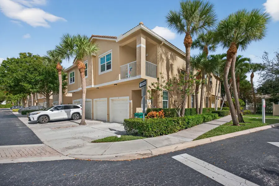 160 Village Boulevard #I, Tequesta, FL 33469 - Image #3