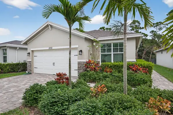 5713 SE Kawana Trail, Hobe Sound, FL 33455