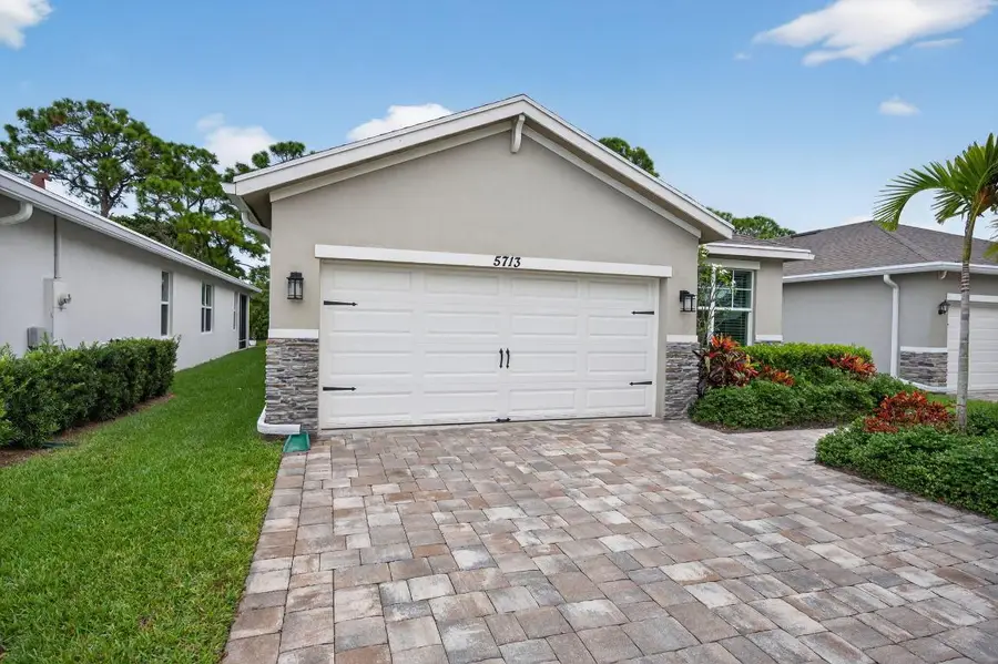 5713 SE Kawana Trail, Hobe Sound, FL 33455 - Image #2