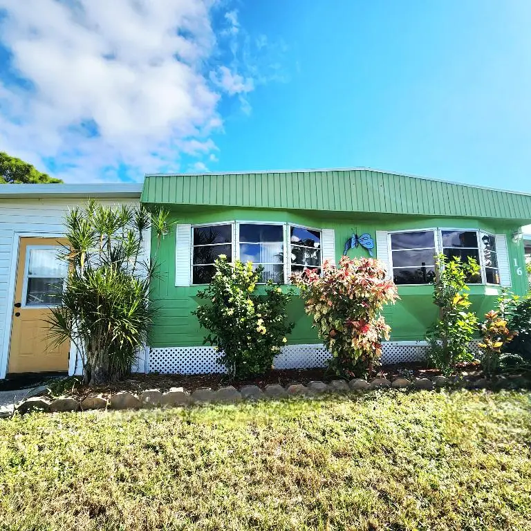 16 S Granada Lane, Port Saint Lucie, FL 34952 - Image #1