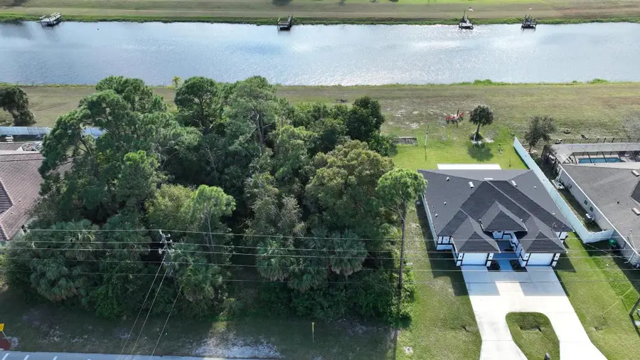 850 SW Sultan Drive, Port Saint Lucie, FL 34953 - Image #3
