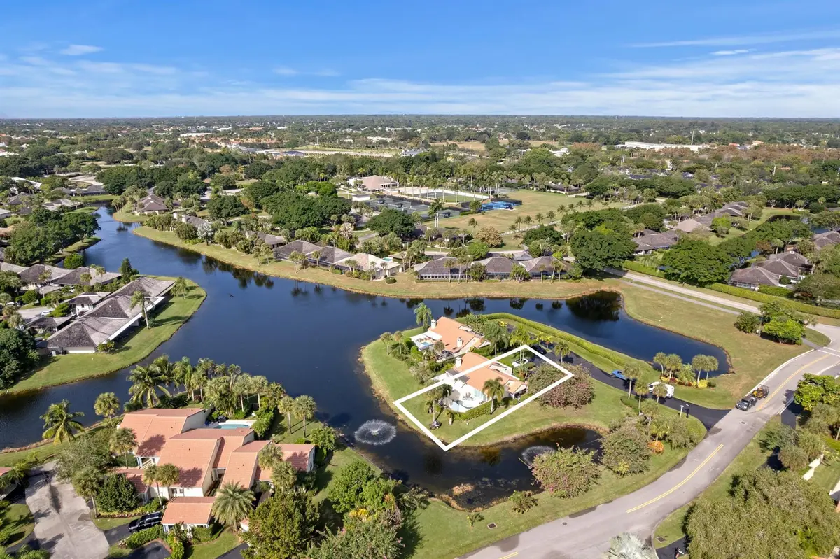 2211 Las Casitas Drive, Wellington, FL 33414 - Image #1