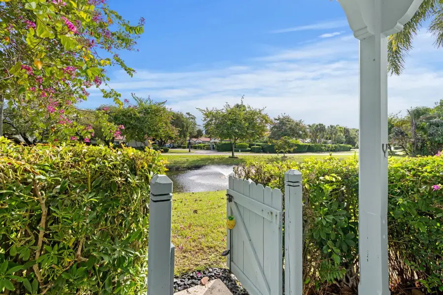 2211 Las Casitas Drive, Wellington, FL 33414 - Image #3