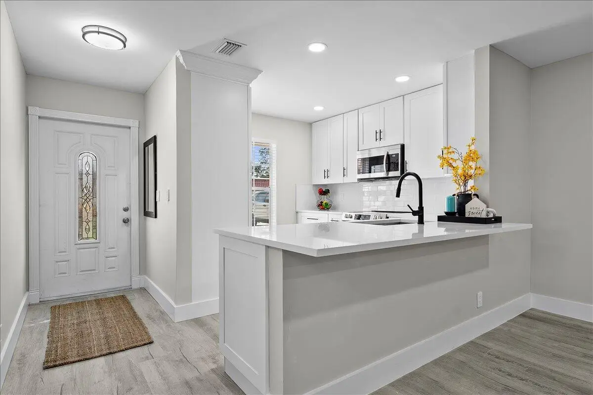 769 Nantucket Circle, Lake Worth, FL 33467 - Image #1