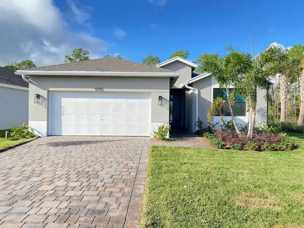 6950 SE Park Trace Drive, Stuart, FL 34997
