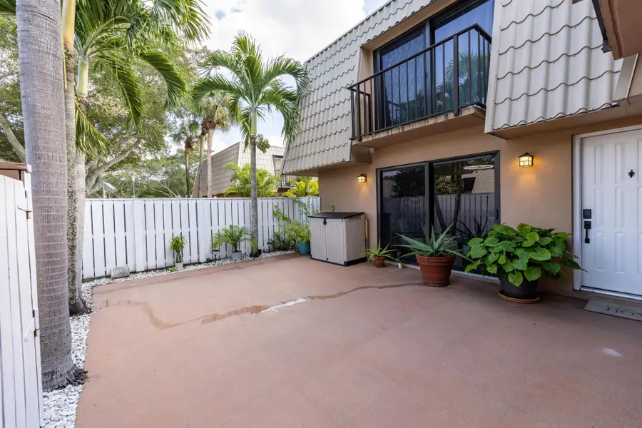 5616 56th Way, West Palm Beach, FL 33409 - Image #2