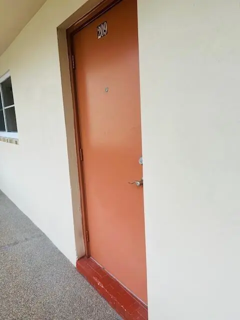 8000 Sunrise Lakes Drive N #209, Sunrise, FL 33322 - Image #3