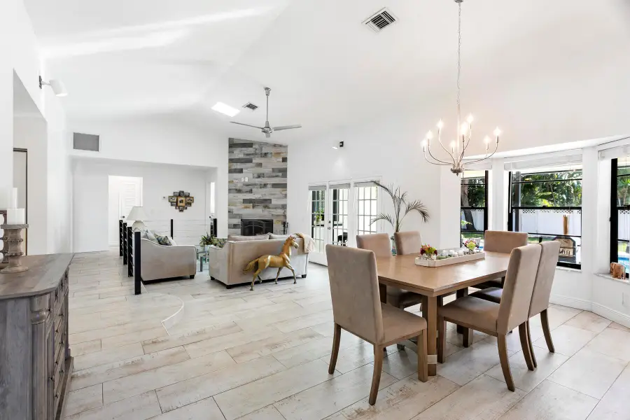 1855 Primrose Lane, Wellington, FL 33414 - Image #3