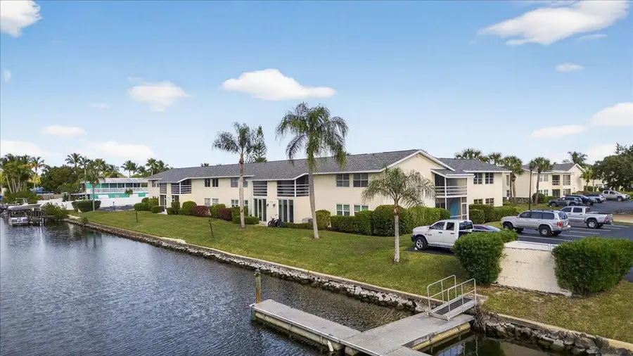 1845 Robalo Drive #201d, Vero Beach, FL 32960 - Image #2