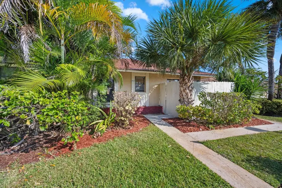 197 SE 1st Circle #15b, Boynton Beach, FL 33435 - Image #3
