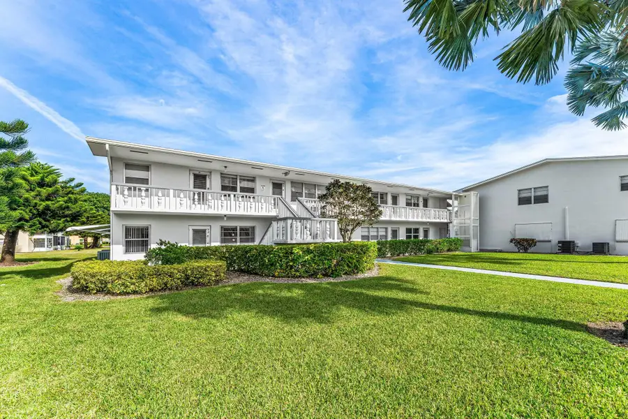 87 Salisbury D, West Palm Beach, FL 33417 - Image #2