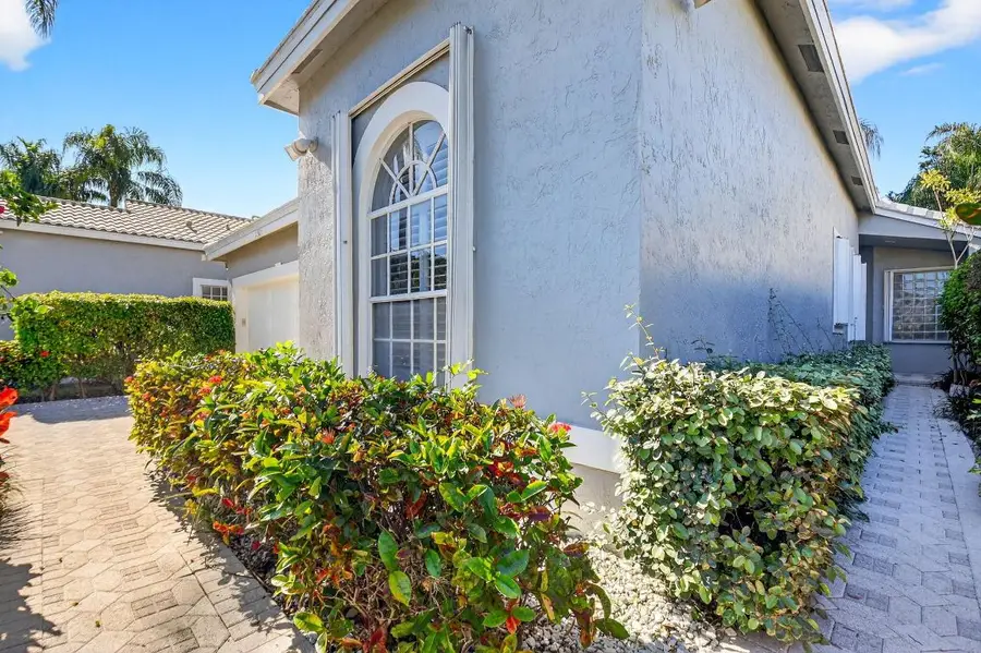 11921 Fountainside Circle, Boynton Beach, FL 33437 - Image #3