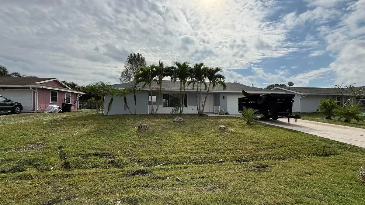 548 SE Oceanspray Terrace, Port Saint Lucie, FL 34983 - Image #1