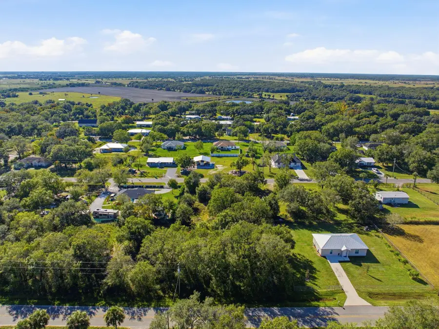 7732 NW 84th Court, Okeechobee, FL 34972 - Image #2