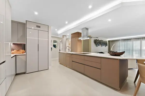 875 E Camino Real #2g, Boca Raton, FL 33432