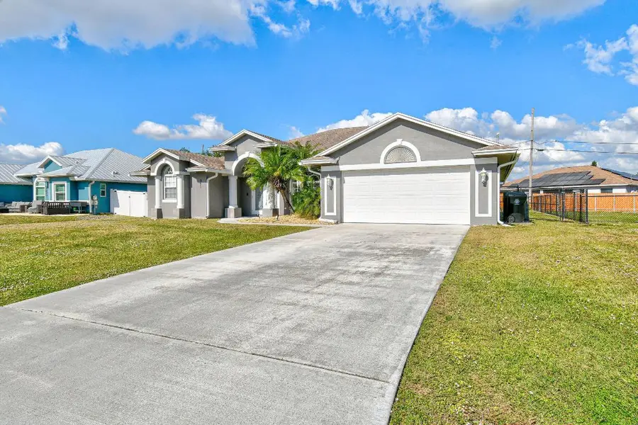 971 SW Mccomb Avenue, Port Saint Lucie, FL 34953 - Image #3