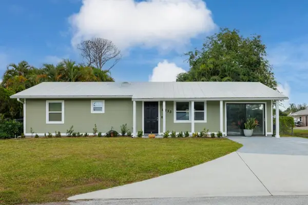 8333 SE Princess Tree Avenue, Hobe Sound, FL 33455