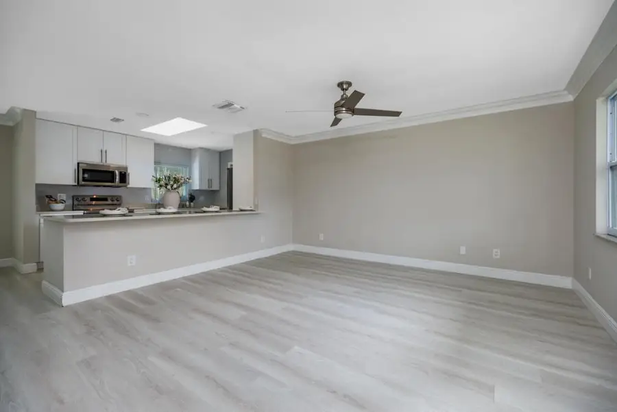 8333 SE Princess Tree Avenue, Hobe Sound, FL 33455 - Image #3