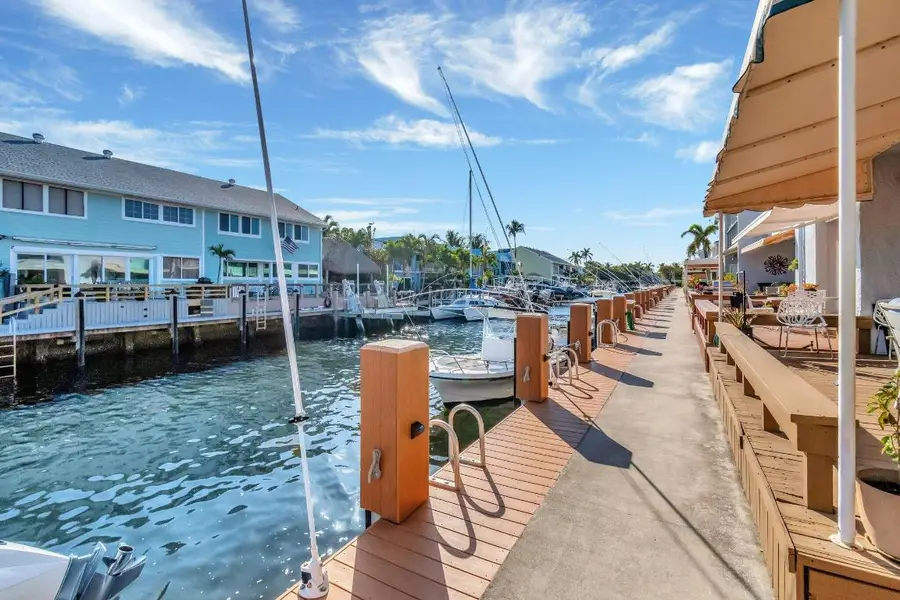 732 NE 12th Terrace #6, Boynton Beach, FL 33435 - Image #3