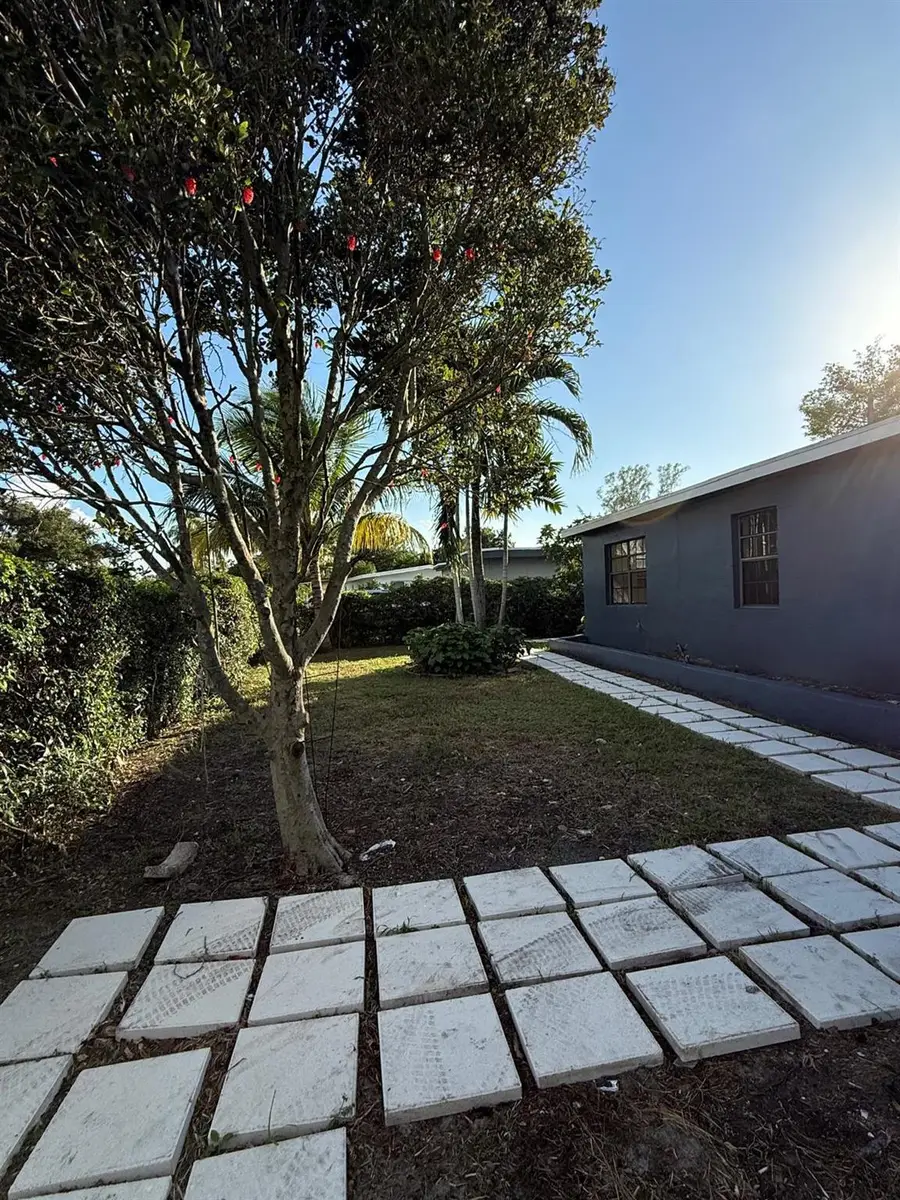 4400 SW 36th Street, West Park, FL 33023 - Image #2