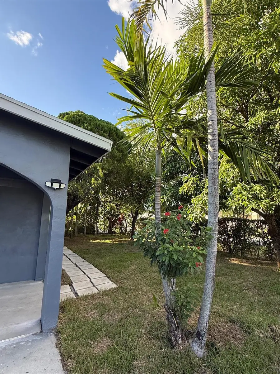 4400 SW 36th Street, West Park, FL 33023 - Image #3